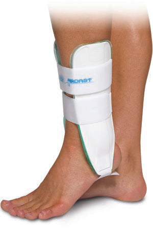 Air Ankle Support Air-Stirrup® Medium Hook and Loop Closure Left Foot