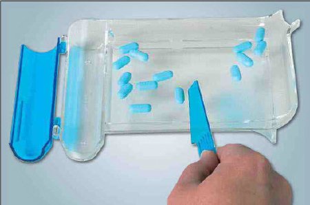 Pill Counting Tray Right-Handed, Clear Plastic, With Spatula