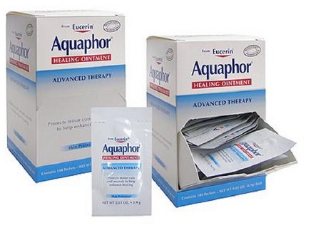 Hand and Body Moisturizer Aquaphor® Advanced Therapy 0.9 Gram Individual Packet Unscented Ointment